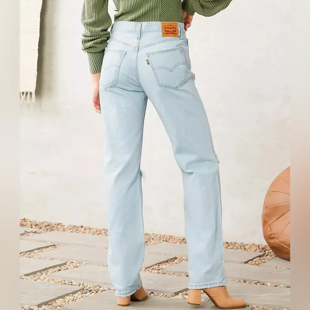 Levi’s Women Low Pro Straight Jeans - Picture 4 of 11